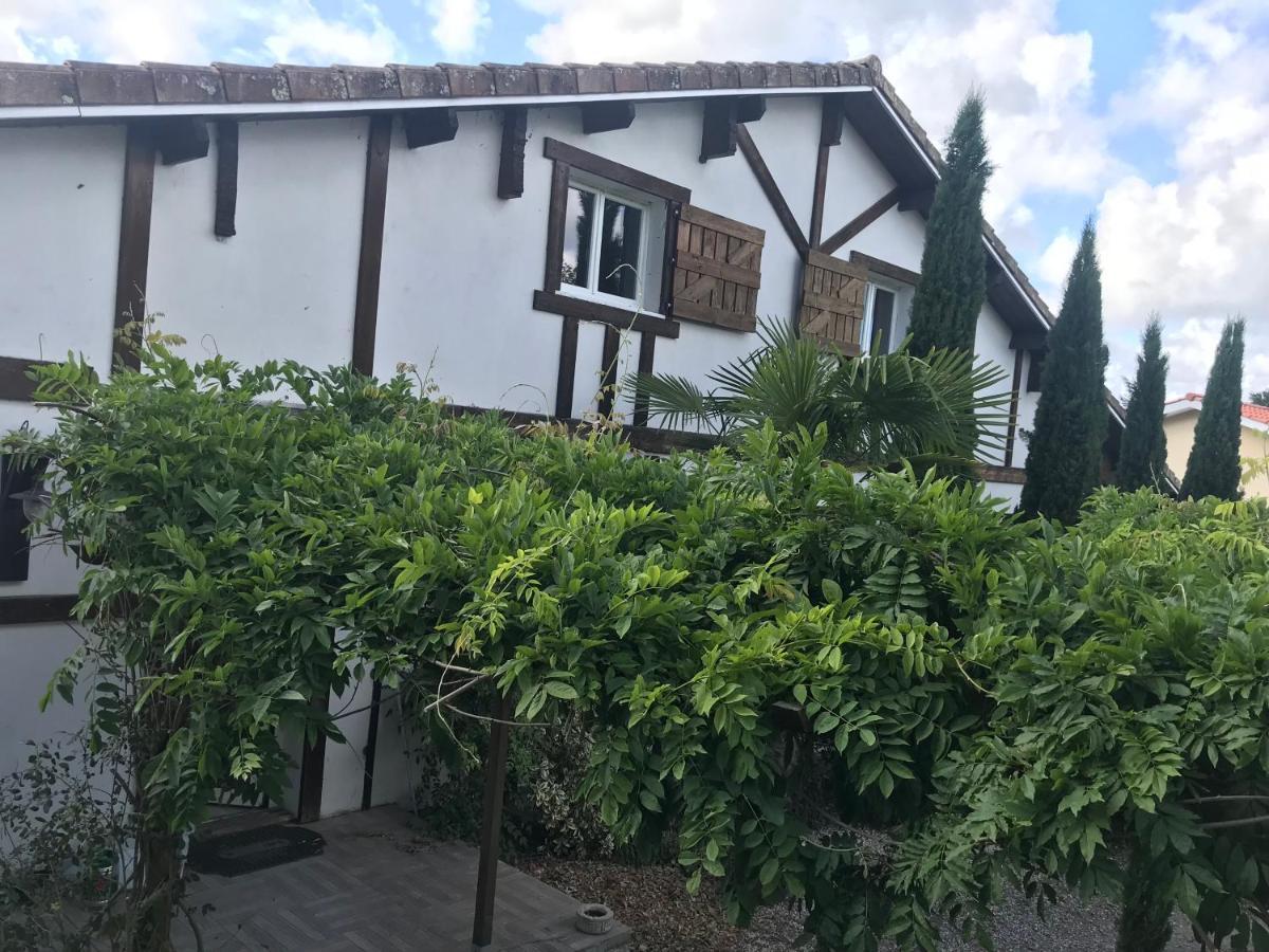 La Landaise Villa Sainte-Eulalie-en-Born Buitenkant foto